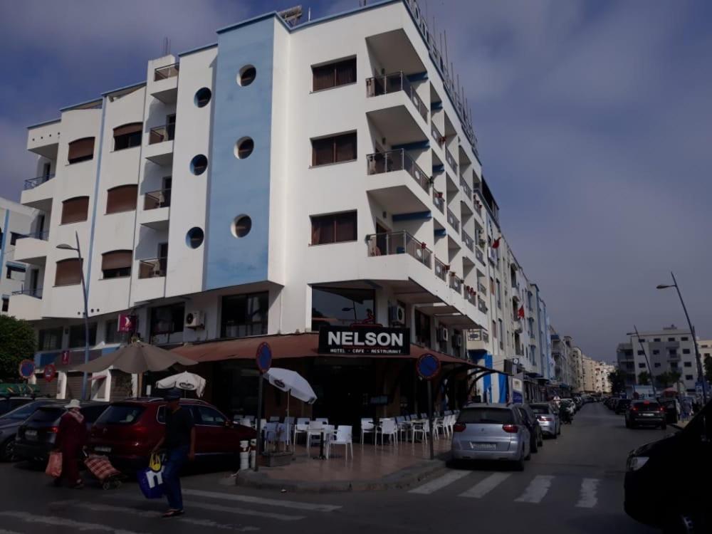 Hotel Nelson M'dik Exterior foto